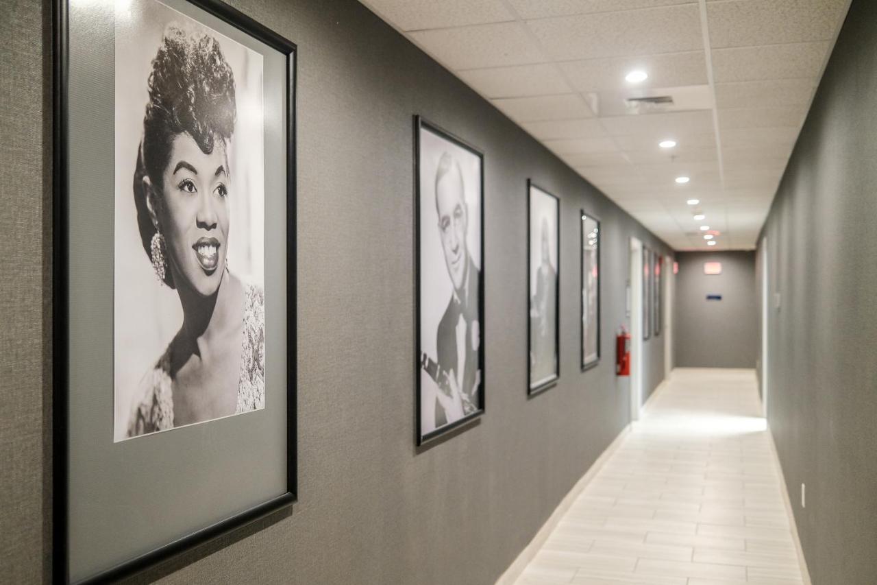 Blu-Tique, Akron, A Tribute Portfolio Hotel 外观 照片