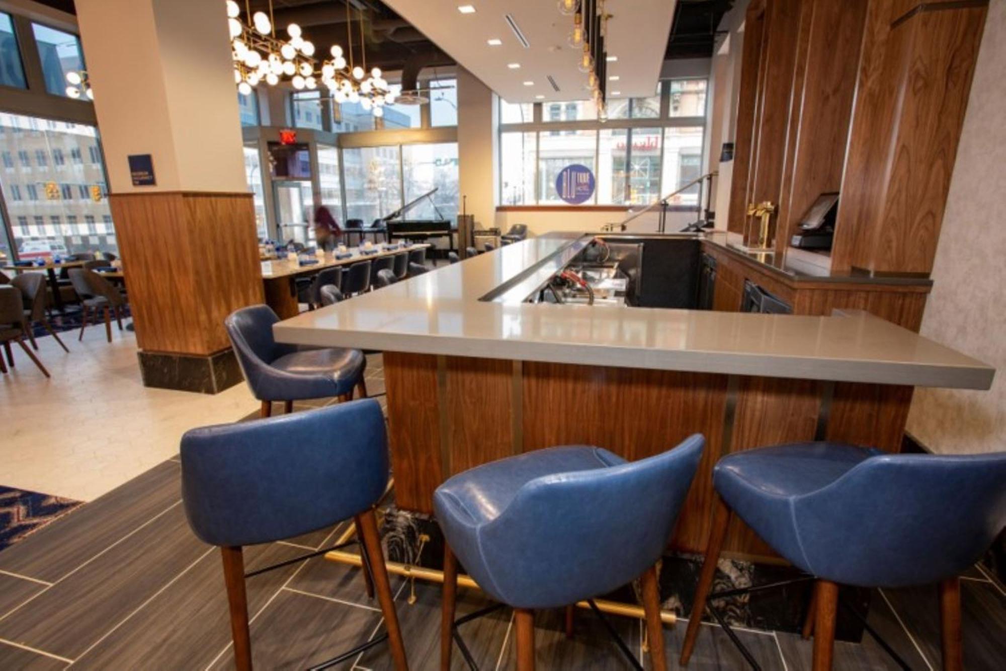Blu-Tique, Akron, A Tribute Portfolio Hotel 外观 照片
